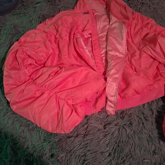 Azalea Wang Women's Pink Puffer Coat - Picture 5 of 5